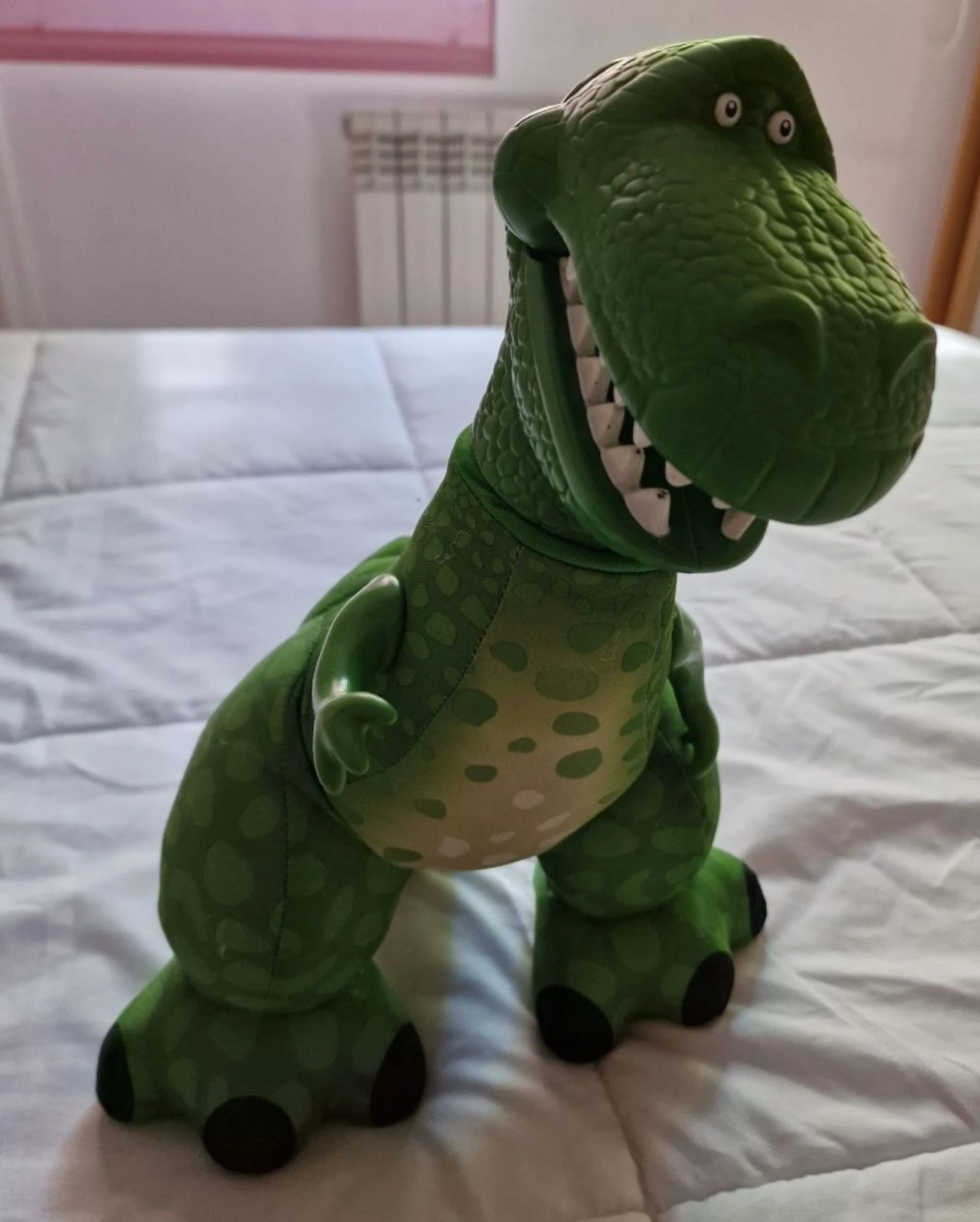 Peluche de dinosaurio rex de toy story de fisher price